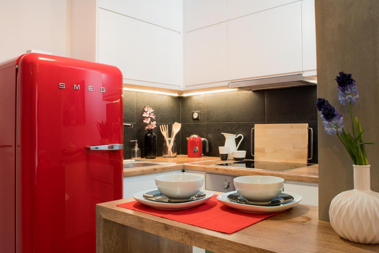 Athenian Living Suites Екстериор снимка