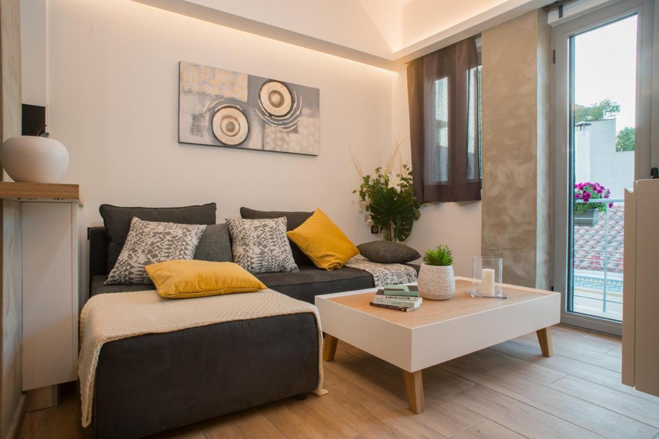 Athenian Living Suites Екстериор снимка